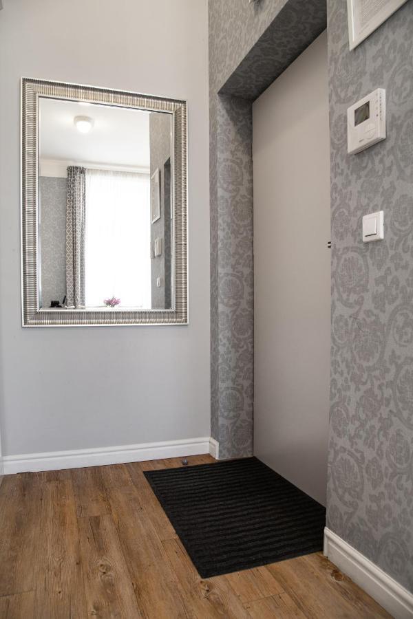 Househost Apartment :Zacisze Street Krasków Εξωτερικό φωτογραφία